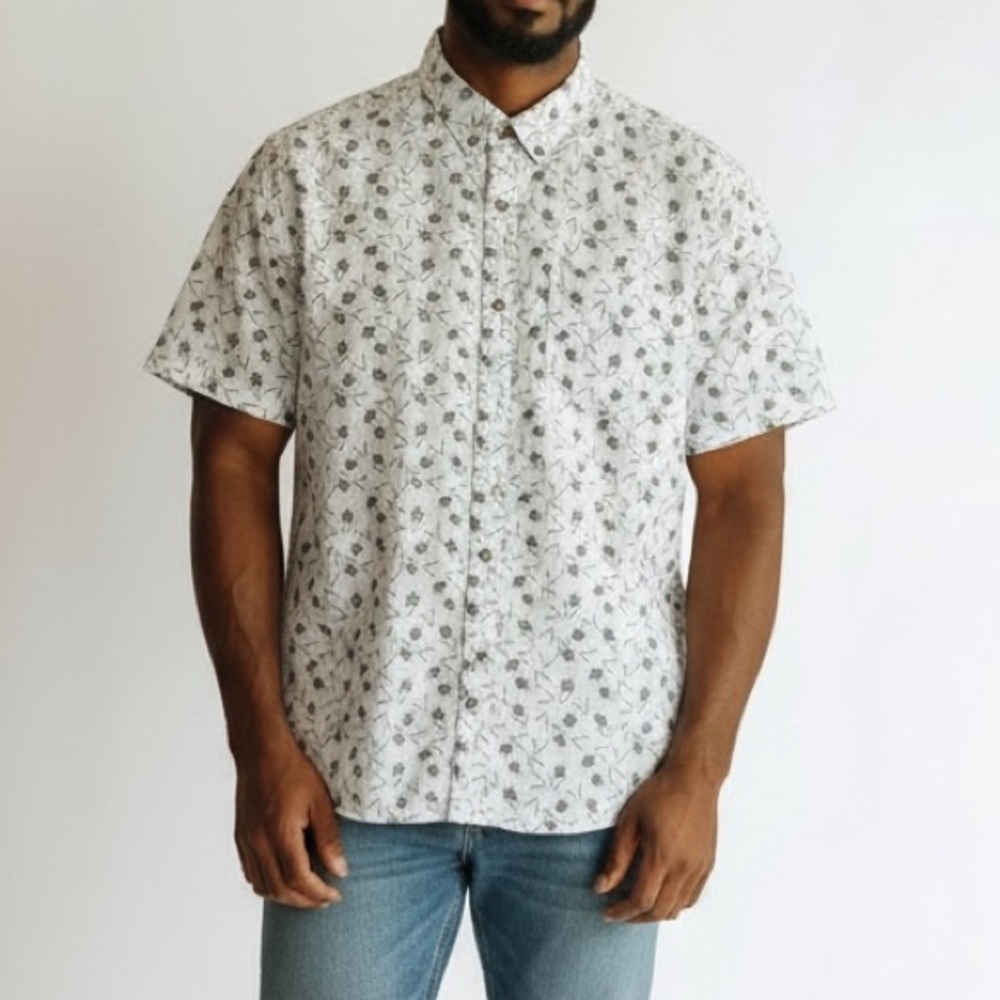 Outdoor Research Men’s L Janju Short Sleeve Cotton‎ Blend Button Up Shirt